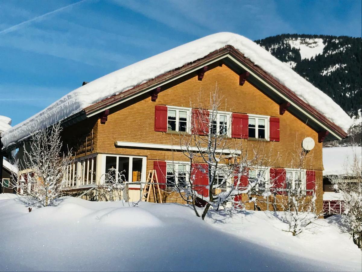 Apartamento Haus Stabentheiner Au (Vorarlberg) Exterior foto