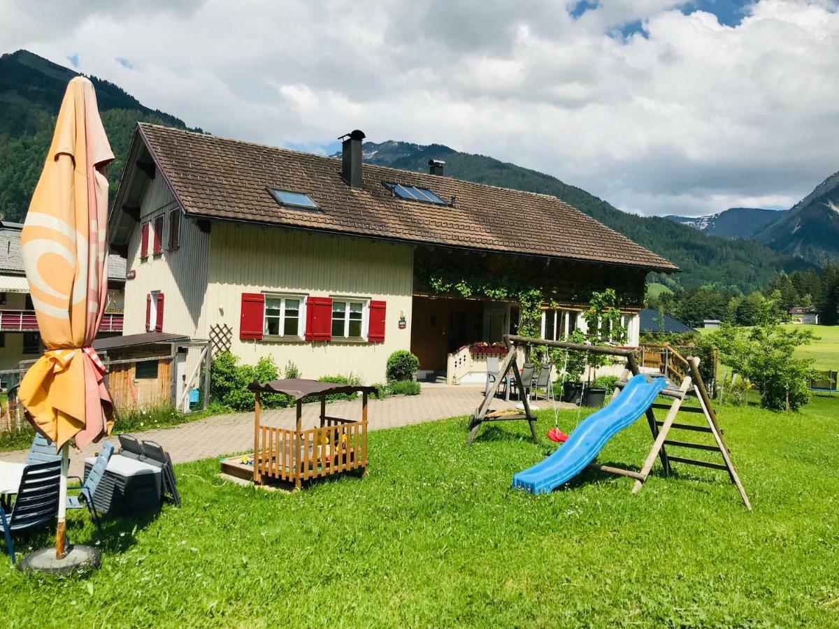 Apartamento Haus Stabentheiner Au (Vorarlberg) Exterior foto